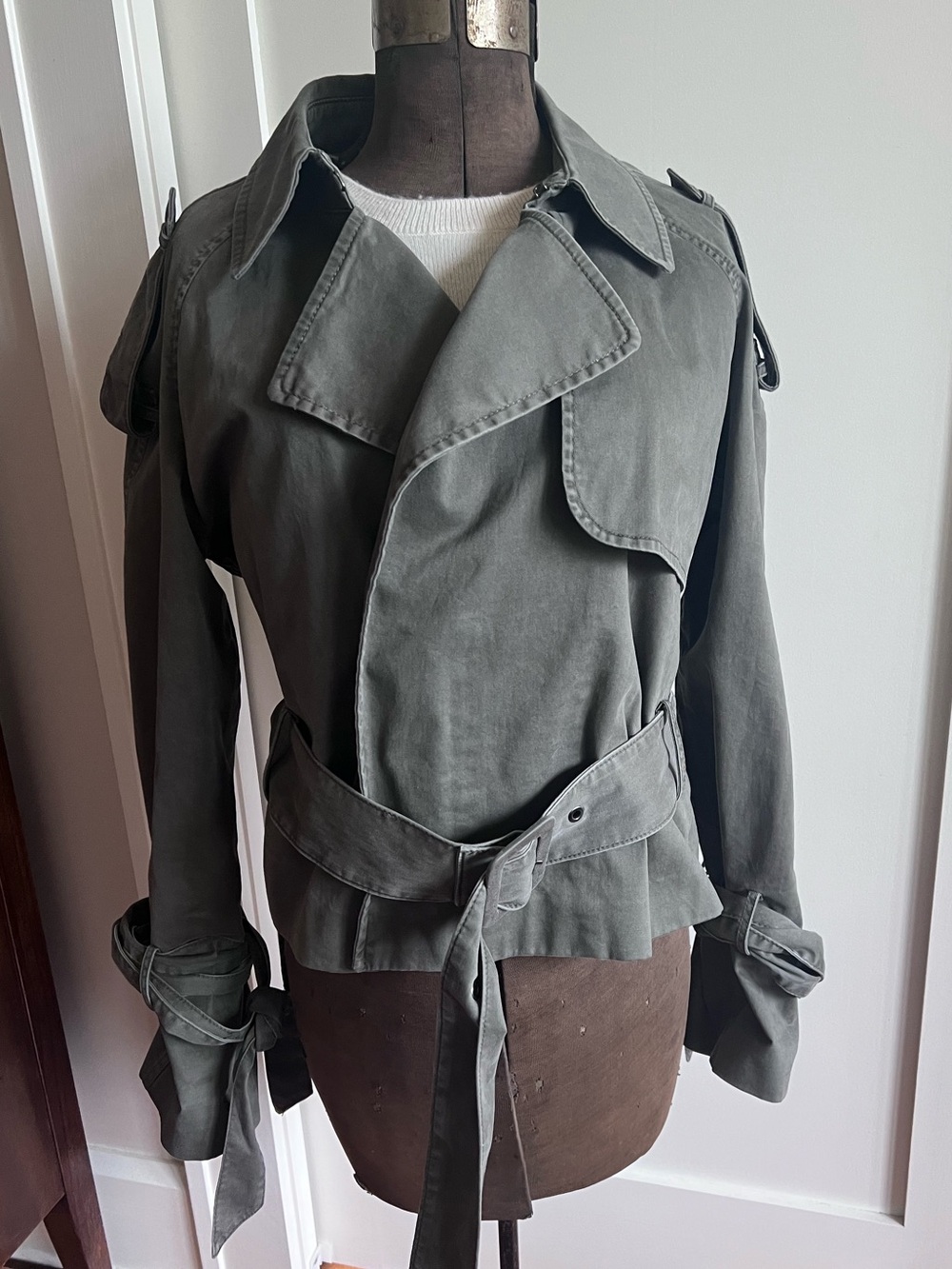 Anine Bing Olive Cropped Trench | Belted Utility Moto Jacket | Sleeve Tie Detail